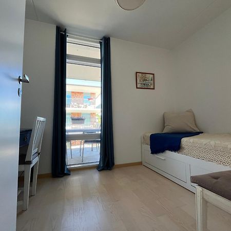 Ahusbrygga Apartment Hotel Ngoại thất bức ảnh