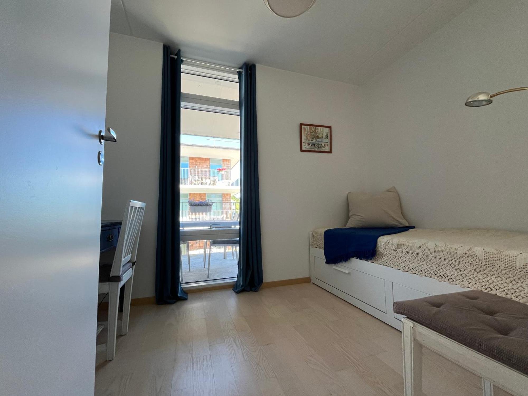 Ahusbrygga Apartment Hotel Ngoại thất bức ảnh