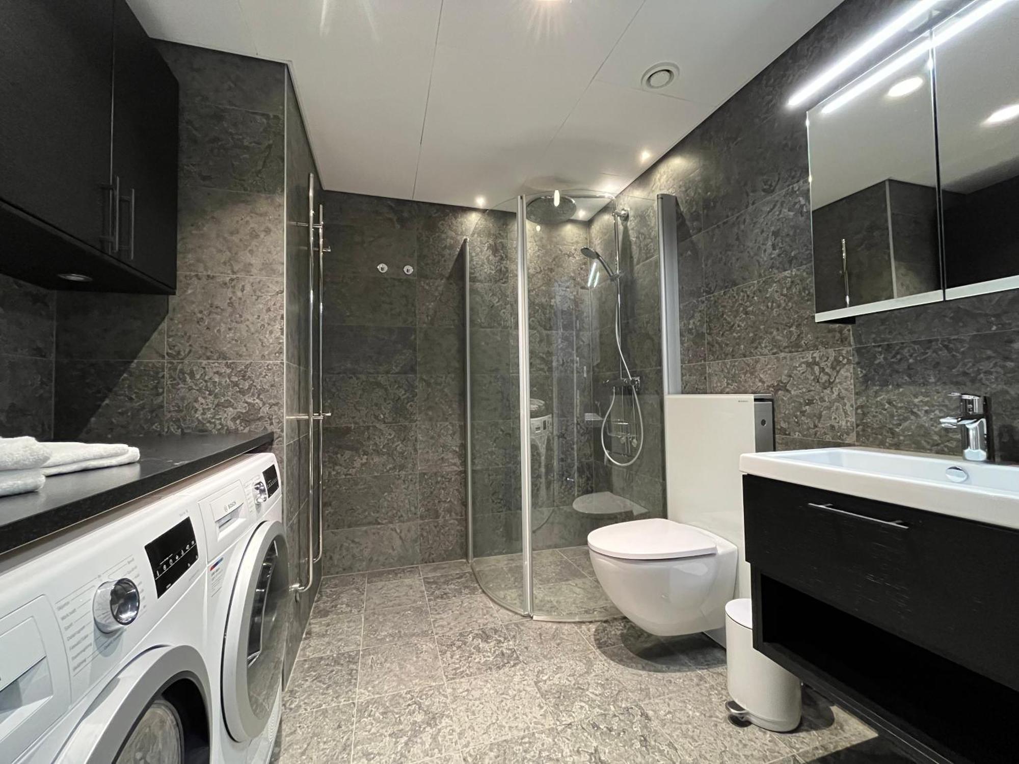 Ahusbrygga Apartment Hotel Ngoại thất bức ảnh