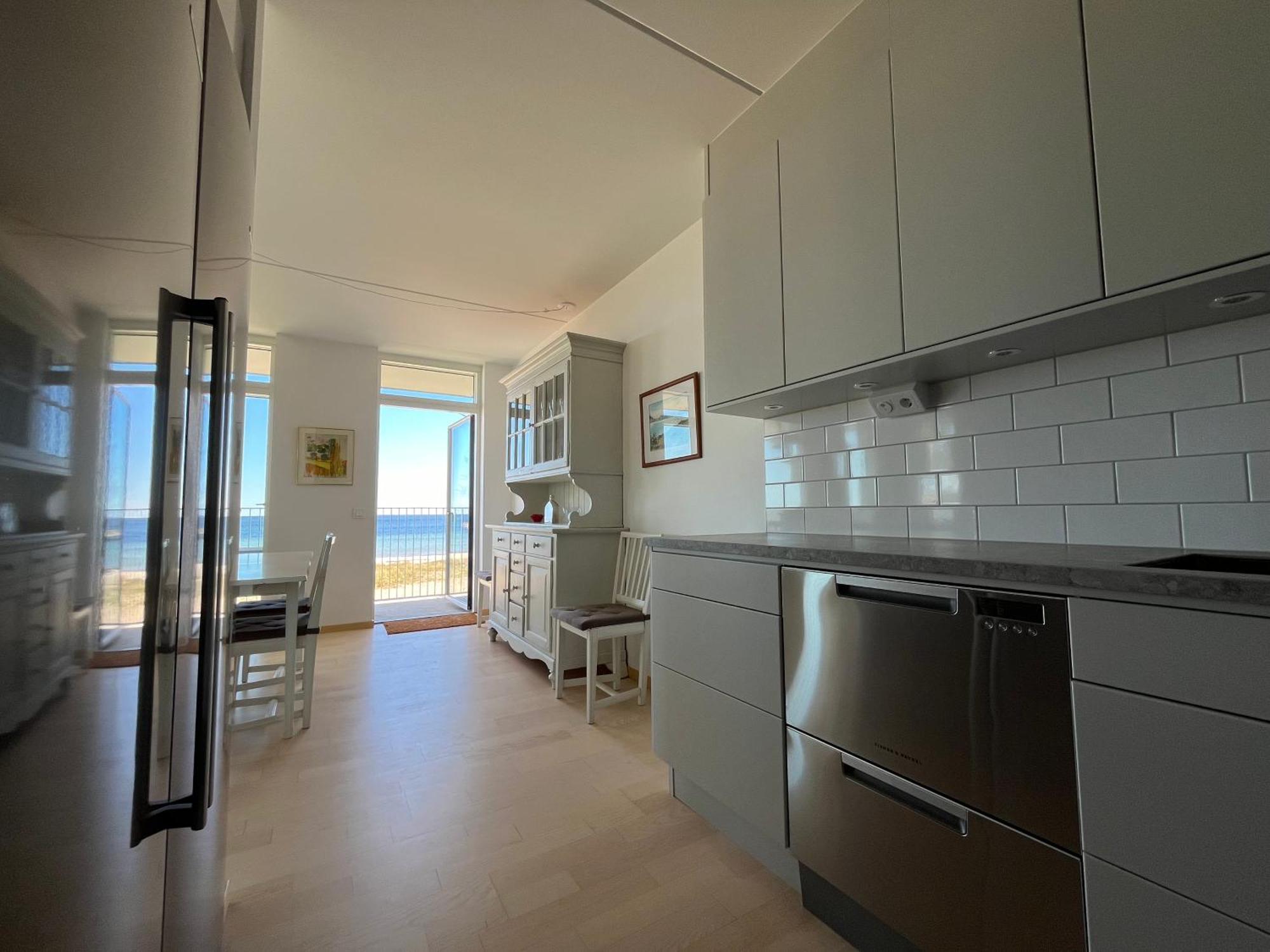 Ahusbrygga Apartment Hotel Ngoại thất bức ảnh